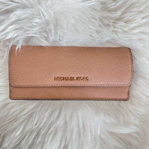 Michael Kors Blush Pink Wallet